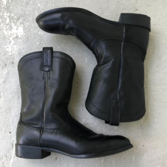 Ariat Other - Ariat Cowboy Boots